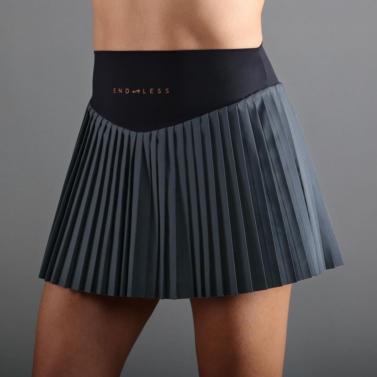 Endless Court Titanium Skirt